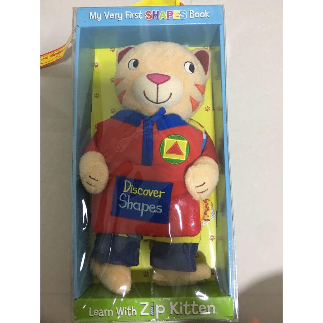 Soft Play Learn Tith Zip Kitten Shapes Book